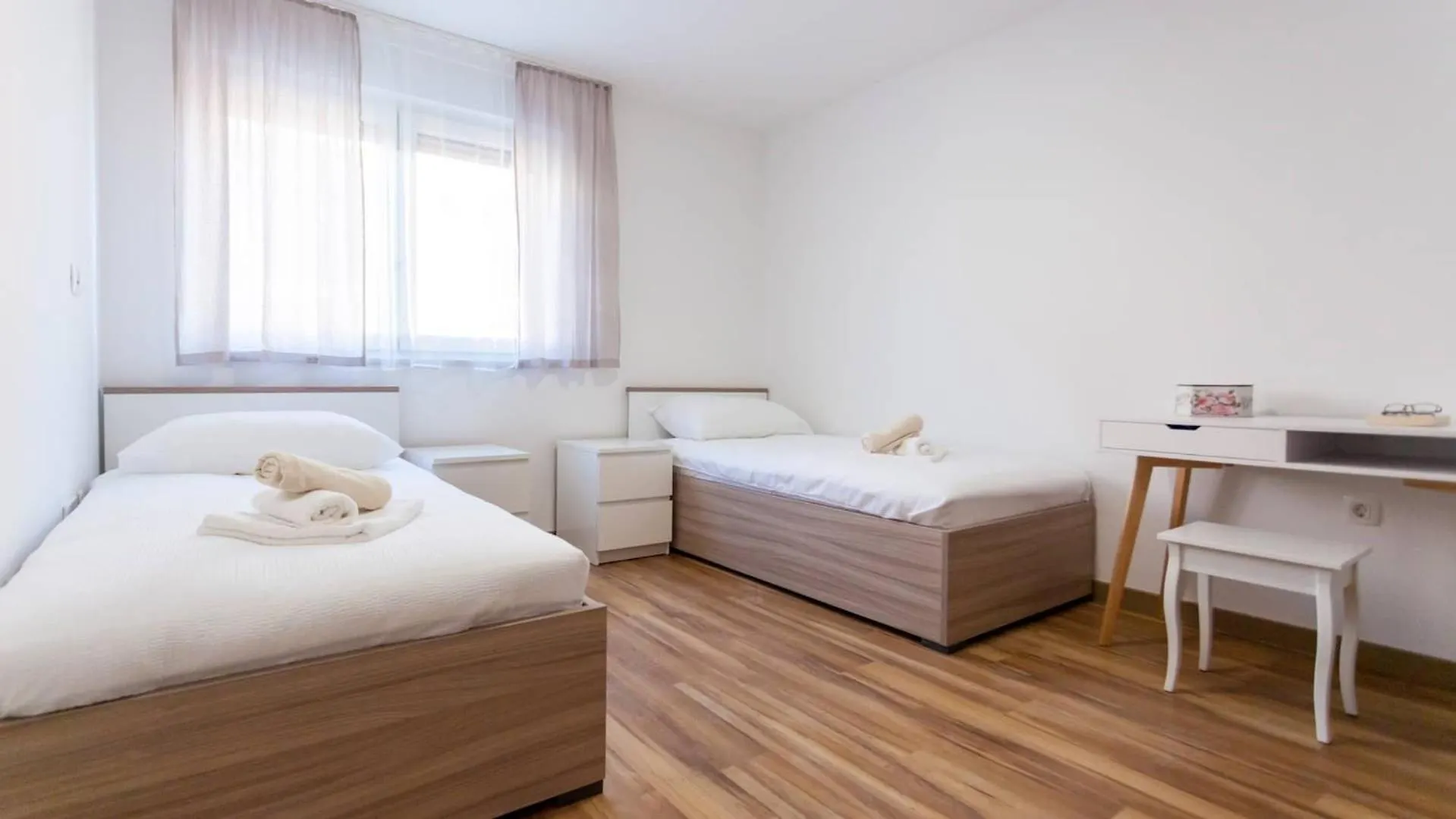 Apartments With A Parking Space Nska, Krk - 21768 말린스카
