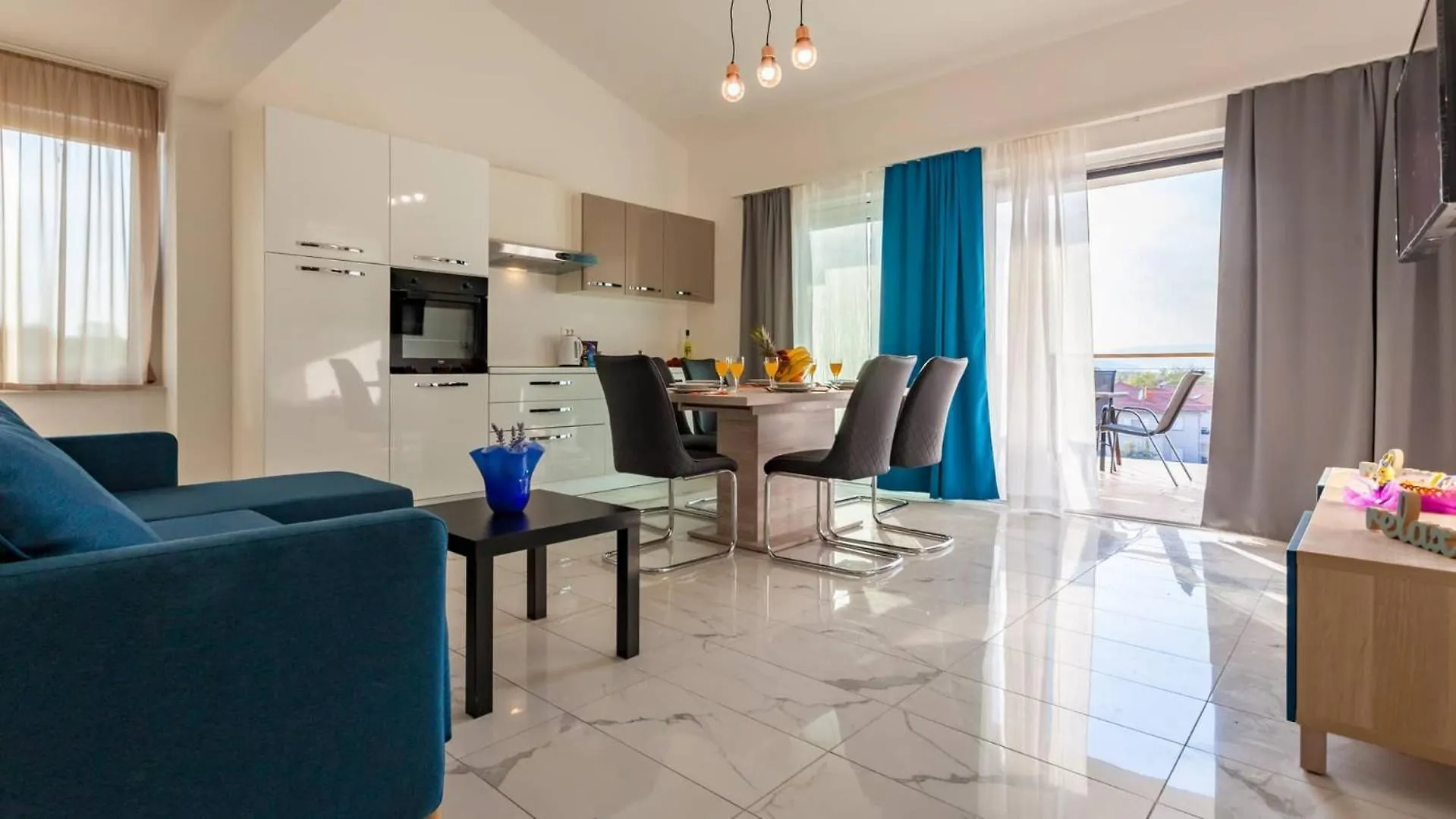 Apartments With A Parking Space Nska, Krk - 21768 말린스카 크로아티아