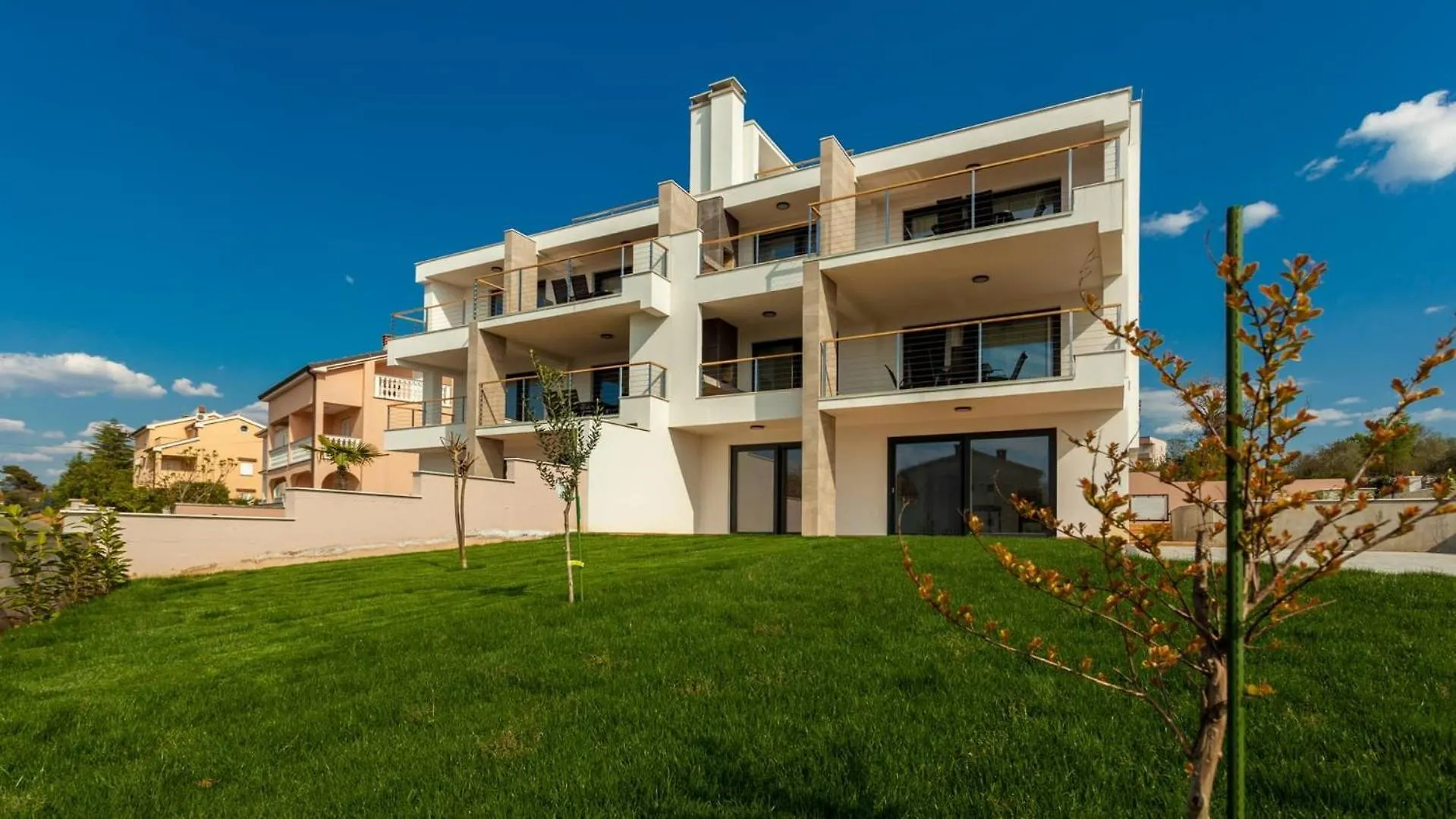 Apartments With A Parking Space Nska, Krk - 21768 Malinska